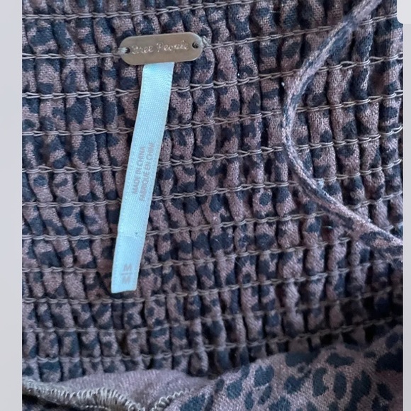 FREE PEOPLE brown black sleeveless top Sz M open front Linen Leopard animal L11 - Picture 3 of 4